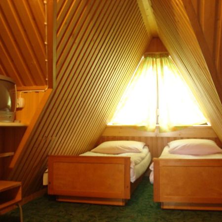 Stylowy Goralski Dom Rozetka Bukowina Tatrzanska Phòng bức ảnh
